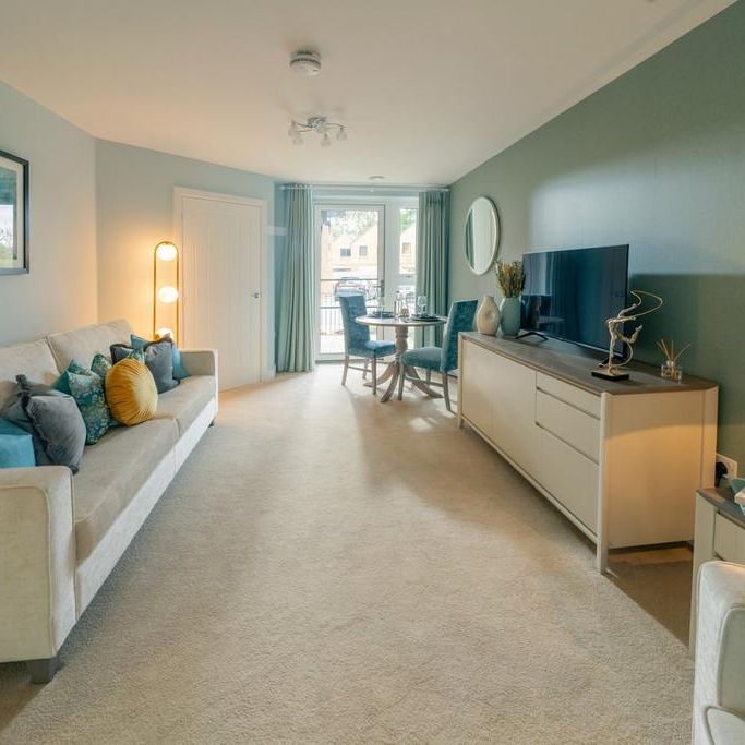 1 bedroom retirement property to rent - Photo 1