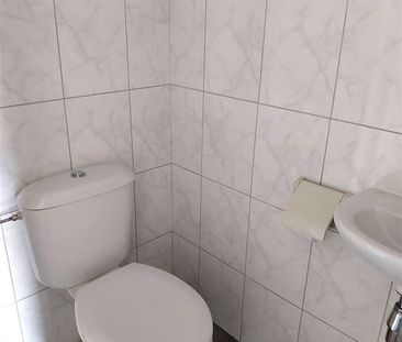 TE HUUR: Gelijkvloers appartement met 3 slaapkamers in Heusden-Zolder! - Foto 6