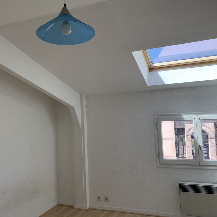 Studio de 20m² – Place des Carmes – LIMOGES – BEGIP - Photo 1