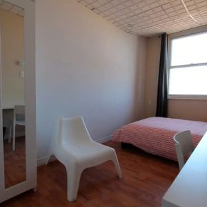 Logement Étudian Place Des Arts Montréal - Photo 2