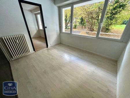 Location Appartement 3 pièces 56m² HEROUVILLE ST CLAIR 14200 - Photo 2