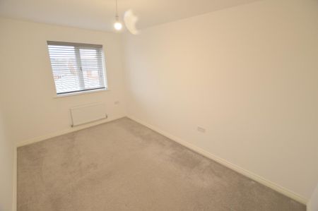 4 bedroom townhouse to rent - Photo 2