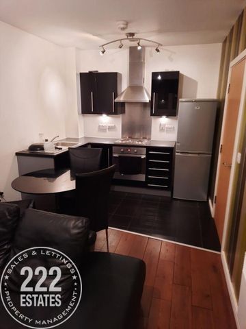 Greenings Court - Warrington - WA2 - Photo 5