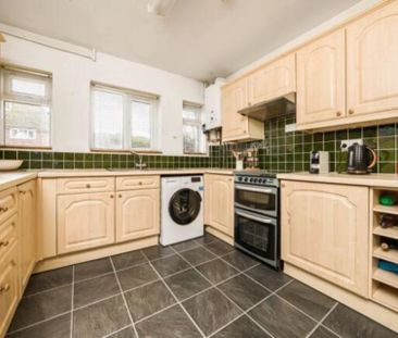 1 bedroom Property to rent - Photo 2