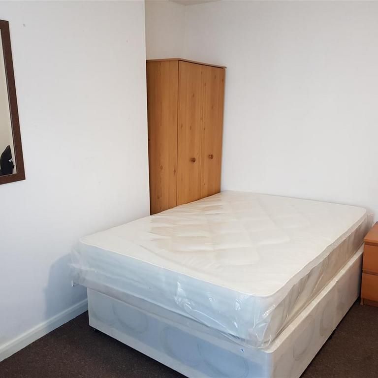 1 bedroom semi-detached house to rent - Photo 1