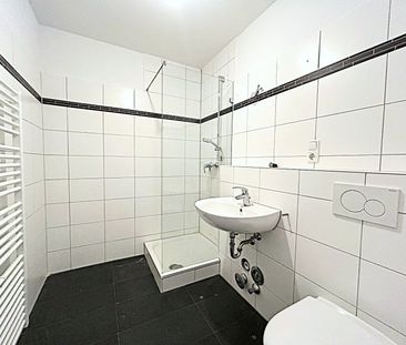 2-Zimmer-Wohnung mit Balkon in top Lage – modern wohnen in Englscha... - Foto 1