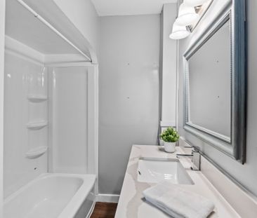 For Lease - 13 Craig Boulevard, Grimsby, Ontario - Photo 3