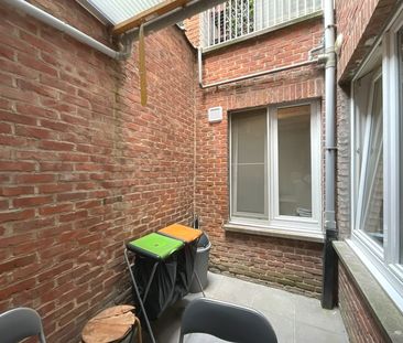 In het centrum gelegen appartement nabij het station met twee slaap... - Foto 1