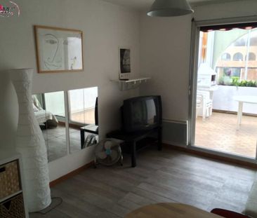 Location Appartement 2 pièces 31m² SETE 34200 - Photo 2