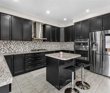 For Lease - 23 Action Drive Unit# Upper, Brampton, Ontario - Photo 2