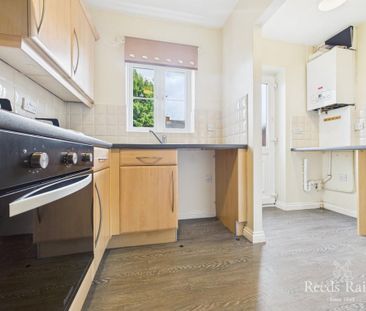 2 bedroom terraced house to rent - Photo 6