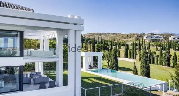 Alquiler de casa o chalet independiente en Calle Gene Kelly - Photo 1