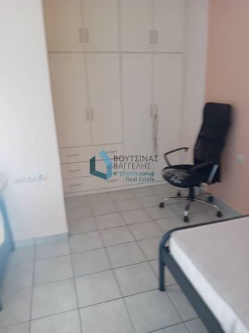 Studio/Γκαρσονιέρα για ενοικίαση Κέντρο (Ρίο) - Photo 4