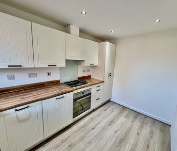 Broomhouse Lane, Doncaster, Edlington - Photo 6