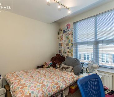 5 bedroom terraced house to rent - Photo 1