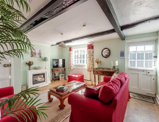 2 Bedroom Detached To Let - Photo 1