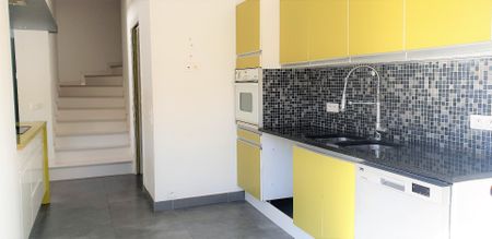 Location Maison 6 pièces 139m² TOURRETTE LEVENS 06690 - Photo 5