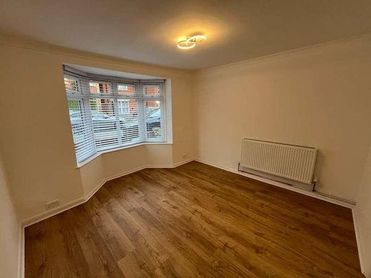 Berkeley Road, Newbury, RG14 - Photo 1