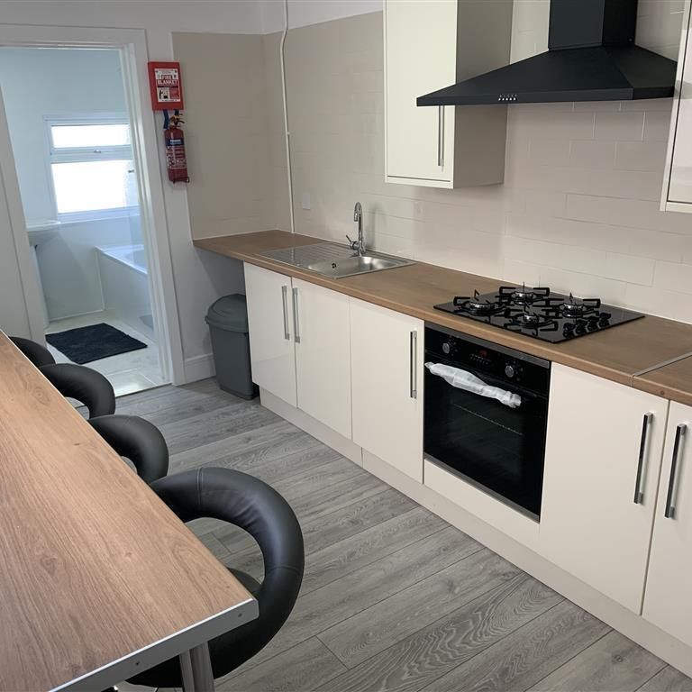 Bertram Street - Photo 1