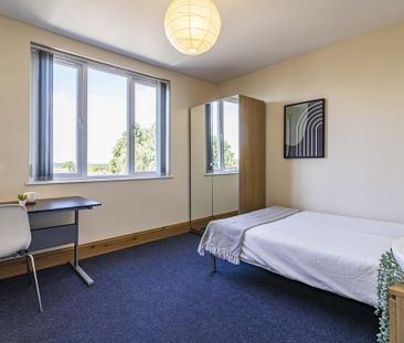 8 bedroom house to rent - Photo 3