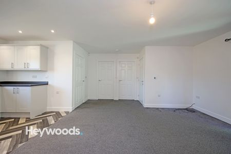2 bed bungalow to rent in Calvin Court, Holt Lane, Kingsley, Stoke-On-Trent, Staffordshire - Photo 4