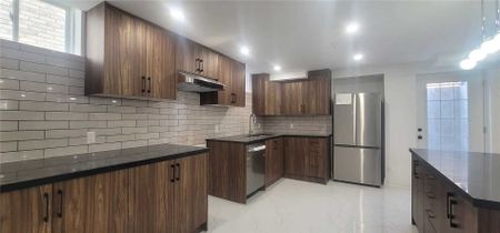 For Lease - 159 Ross Vennare Crescent Unit# Bsmt, Vaughan, Ontario - Photo 3