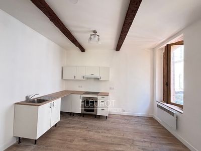 Location Appartement 2 pièces 28m² LA CIOTAT 13600 - Photo 2