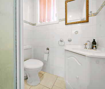 Convenient Living in Noble Park - Photo 6