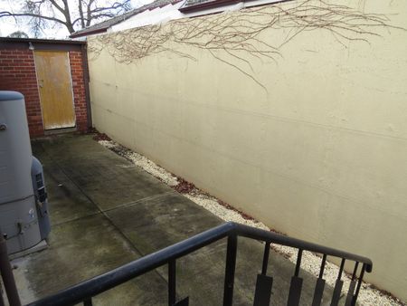 1/12 Nicholson Street, Balwyn North VIC 3104 - Photo 4