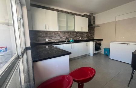 Apartamento T4 - Photo 2
