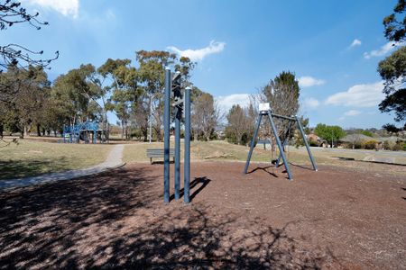 4/10 Wilson Crescent, Banks - Photo 2