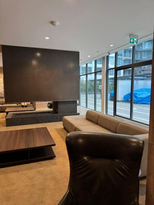 For Lease - 27 Bathurst Street Unit# 421W, Toronto, Ontario - Photo 1