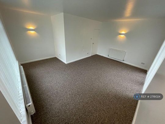 3 bedroom detached house to rent - Photo 1