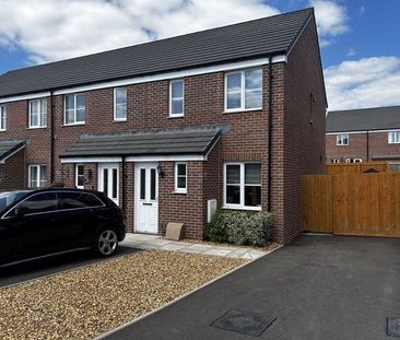 2 bedroom semi-detached house to rent - Photo 3