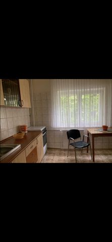 Muncii strada apostol margarit la metrou - Fotografie 4