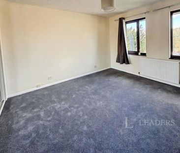 3 bedroom detached house to rent - Photo 2