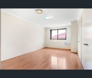 9/5-9 Graham Street, Doonside, NSW 2767 - Photo 2