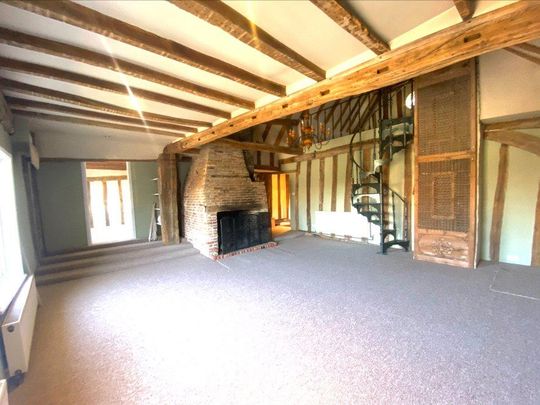 3 bedroom flat to rent - Photo 1