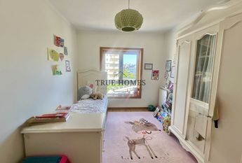 Apartamento T4 em Lisboa