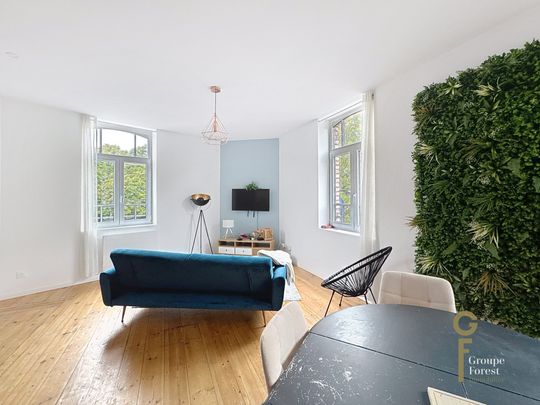 Location Appartement 4 pièces 98m² CROIX 59170 - Photo 1