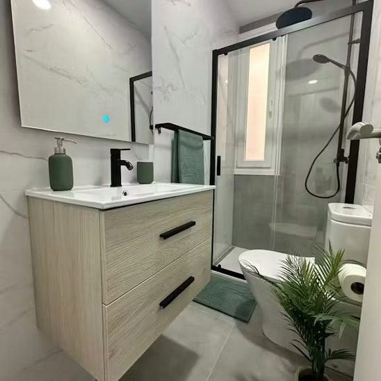 Calle de Rodas, Madrid, Community of Madrid 28005 - Photo 1