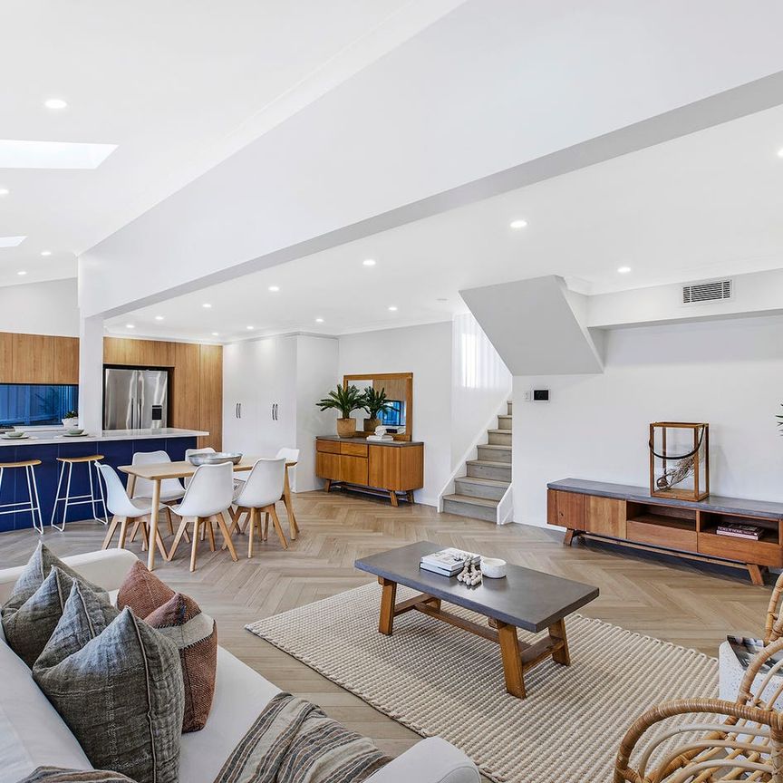 Spacious & Stylish Living in a Prime Coastal Location - Photo 1