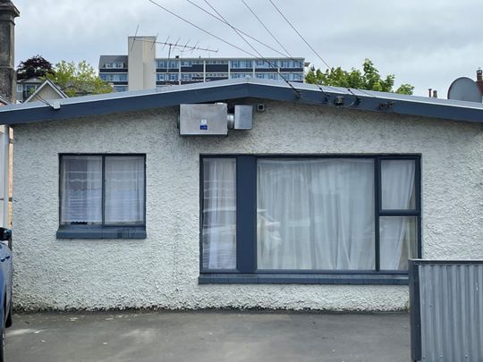 126 Harbour Terrace, North Dunedin - Photo 1