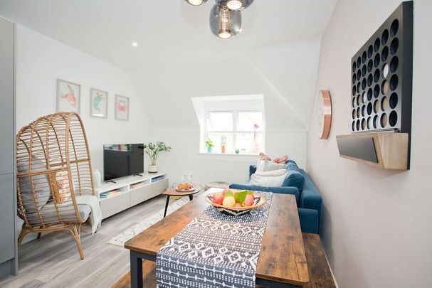 2 bedroom flat to rent - Photo 1