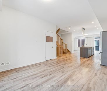 For Lease - 25 Aberfoyle Street, Vaughan, Ontario - Photo 3