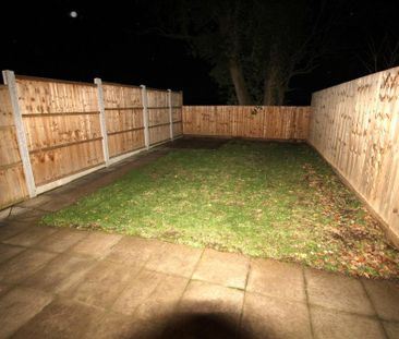 3 bedroom semi-detached house to rent - Photo 6