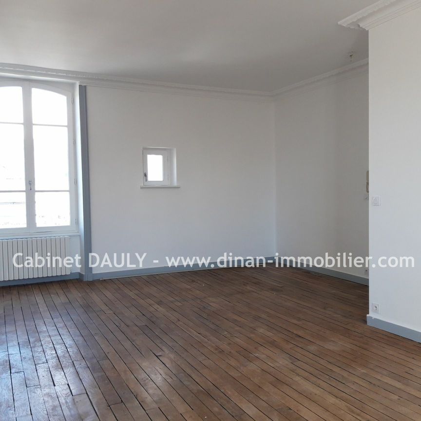 Location Appartement 4 pièces 113m² DINAN 22100 - Photo 1