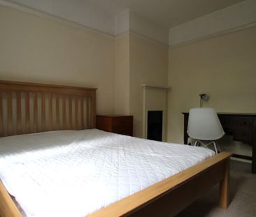 6 bedroom semi-detached house to rent - Photo 5