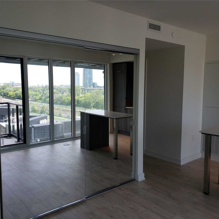 For Lease - 27 Bathurst Street Unit# 412W, Toronto, Ontario - Photo 1