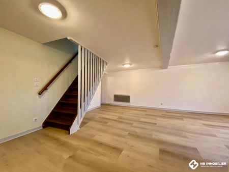 Location Appartement 3 pièces 64m² CHAUFFAILLES 71170 - Photo 3